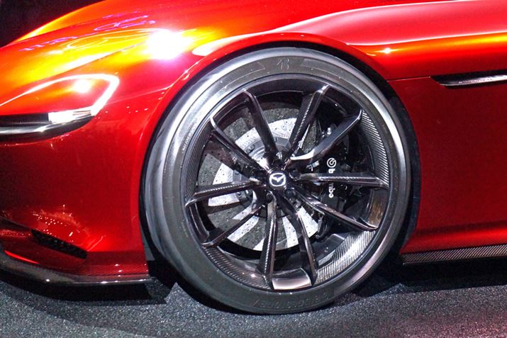 J[{̂悤ȃzC[𗚂BQloiԂƂƂAzC[A[`̂Ԃ̓MM