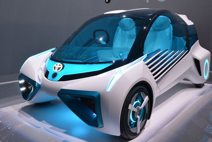 �R���d�r�Ԃ̃R���Z�v�g�J�[FCV PLUS�B������͏����ȃf�U�C���R���Z�v�g�����A�����I�ȃf�U�C����