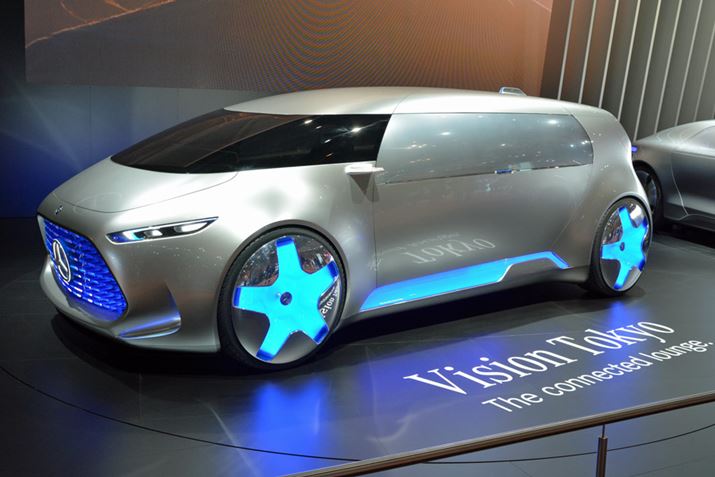 5�l���Ŏ����^�]�\�ȔR���d�r�ԁu�r�W�����E�g�E�L���E�v