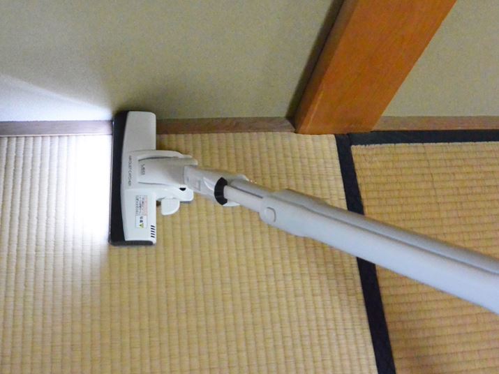 �����y���Ђ˂邾���Ńw�b�h�̌�����ς����邽�߁A�Ǎۂ̑|�����e��