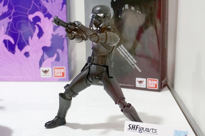 lCV2015JËLOíuS.H.Figuarts VhEg[p[v