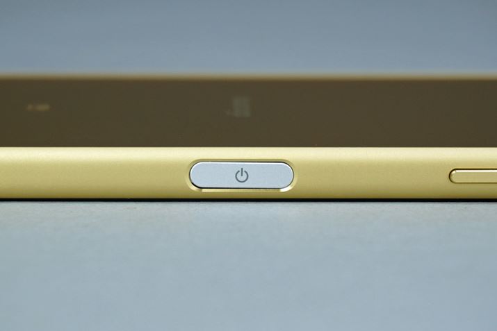 fUC̐VANZgƂȂwZT[̓d{^