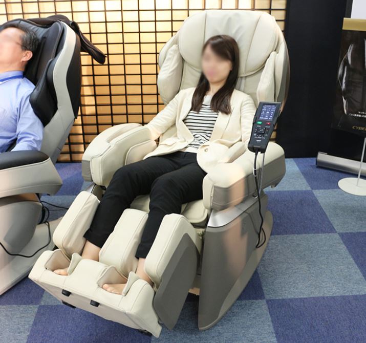 dȂ₷b̗ƁA₦₷ɓ镔ɂ͉q[^[Vɓ