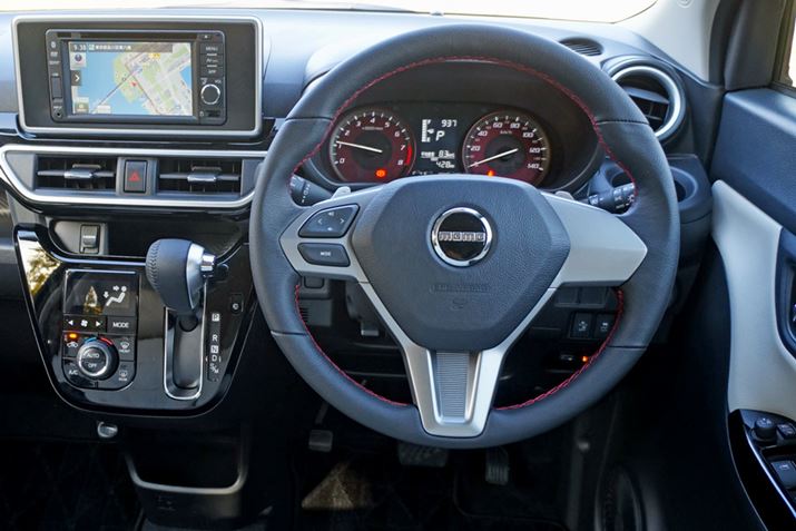 7ĩ}jA삪sphVtgt̊vMOMOXeAOzC[W