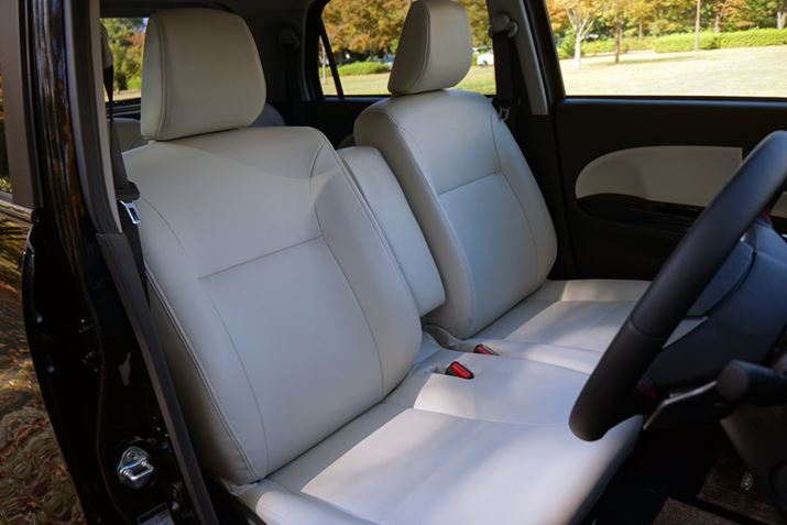 V[gJ[̓zCgIvVŗpӂĂ