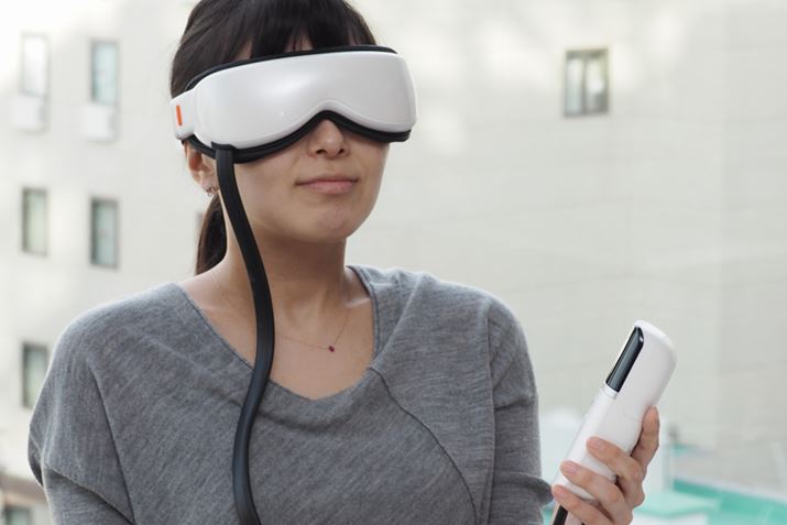 }XN͏㔼gNԂłĂȂBd邱ƂȂ