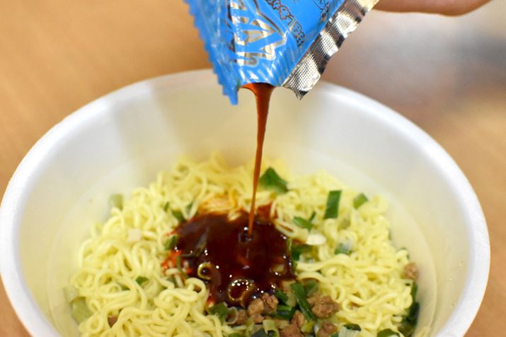 �t�̃X�[�v�̐��̂͐h���_���ł���