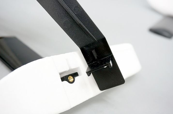 A[ƃTCht[gAeB[̉ʂ̂ŌɒӂĎt܂