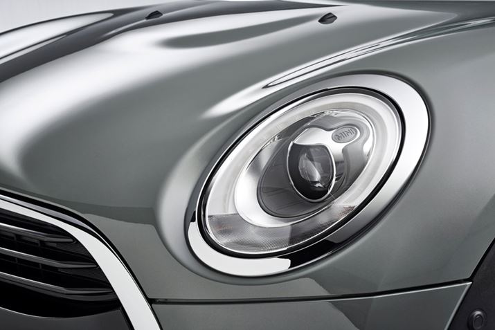 ۖڂ̃CgȂMINI炵ǂfUC`[t͐ϋɓIɎĂ