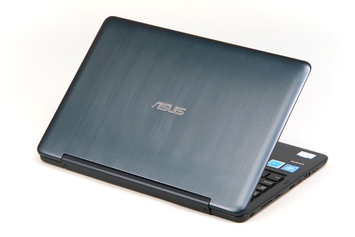 �V�̓A���~�j�E�������ŁA�Ȃ��Ȃ�����������B�������A�w��͖ڗ���