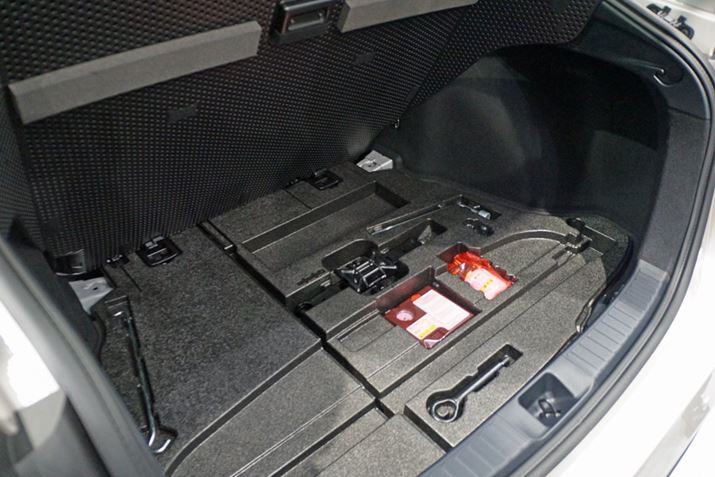 ���Q�b�W�X�y�[�X��502���b�g���ŁA1���ȏ�e�ʃA�b�v�����B�Ȃ��A�ʐ^�̓J�o�[���O�������