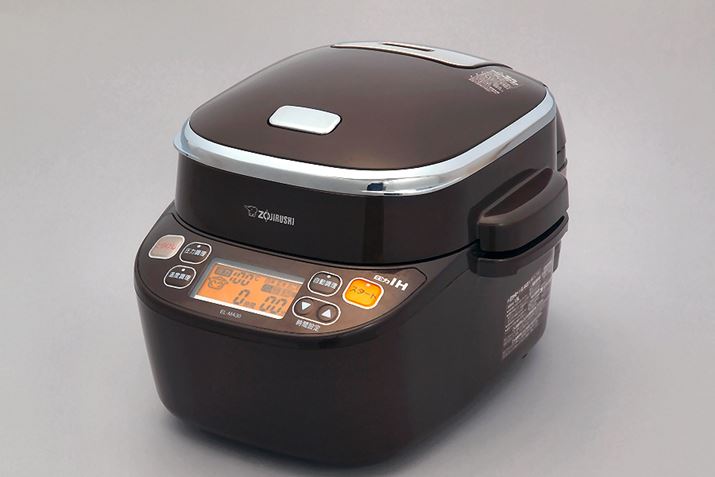 {̃TCY29()×25()×37.5(s)mmBdʂ͖6.5kgBdR[h1.9mBeʂ1.5LAїeʂ0.09`0.54Li0.5`3jAݒ艷x͈͂40`100i10݁jBd͂1,200W