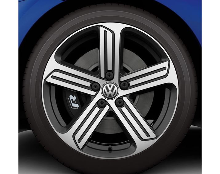 St Rɂ͐pfUC18C`zC[𑕔B^CTCY225^40R18