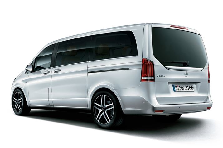 XNGAŃX^CbVȃtH͐VVNXɂ󂯌pĂ