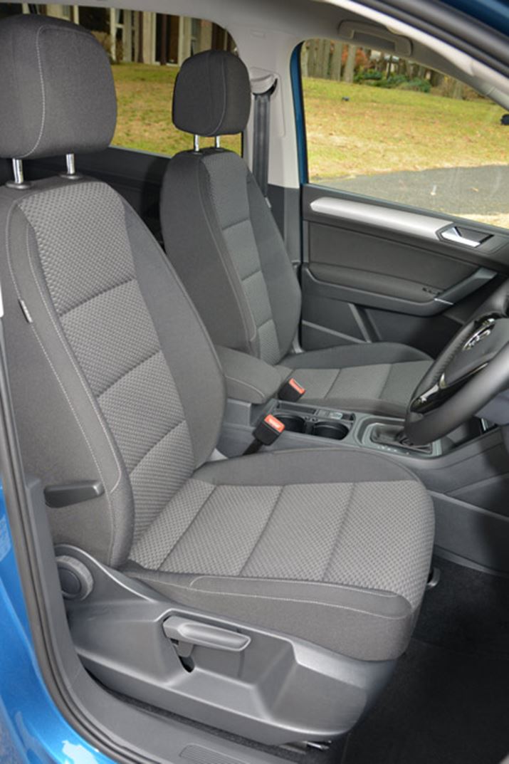 LтŜقƂǂAzC[x[X̐Lɏ[ĂAXy[X͍LȂ