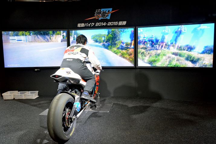 }Q}Vɂ܂AۂɃ}𑖂fƂz_̑̌R[i[