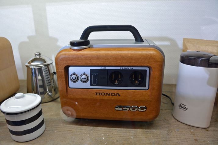 gȕ͋C̃z_̃nfB~d@uE500voWĂ