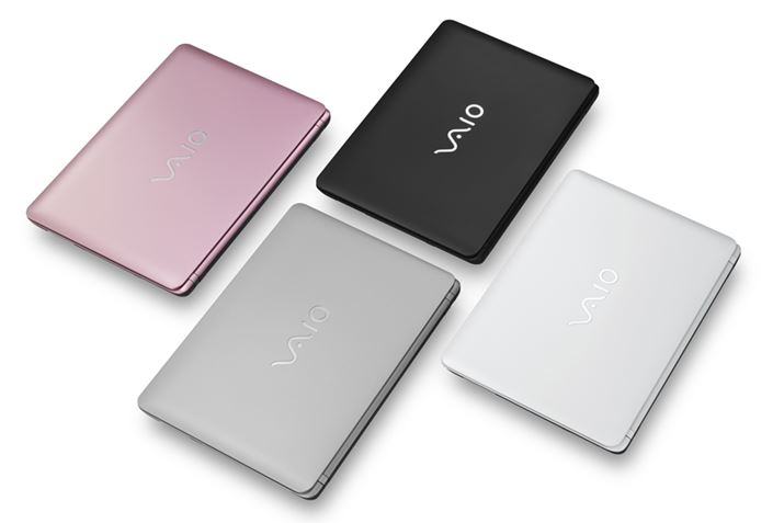 �J���[�̓u���b�N�A�V���o�[�A�s���N�A�z���C�g��4�F