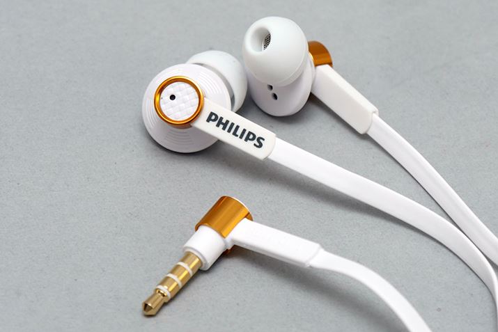 PhilipsTX2 BJ[oG[V̓zCgƃubN2f