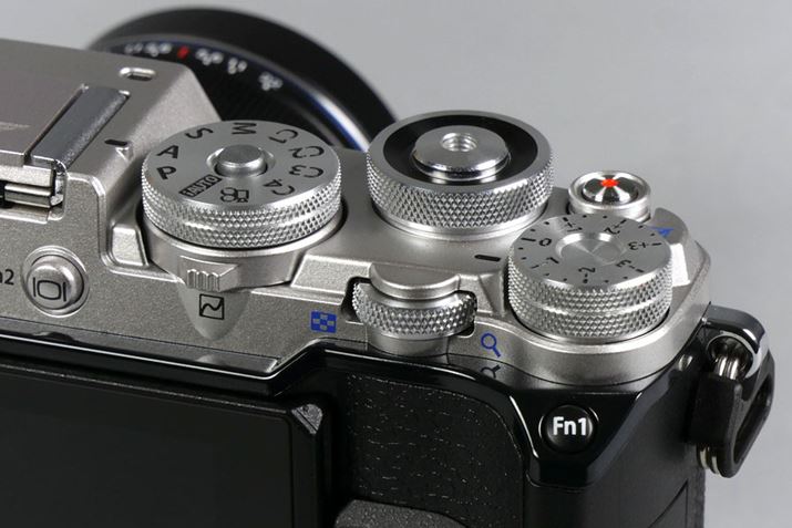 Io␳_CǉꂽB[h_Cɂ̓JX^|WV4iC1`C4jpӂĂ