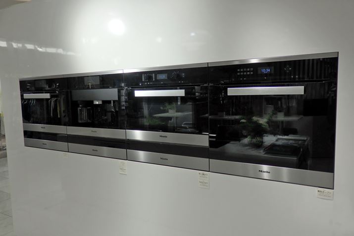 ƃVo[̃VvȃfUCŁAȊOɂ͏oȂ