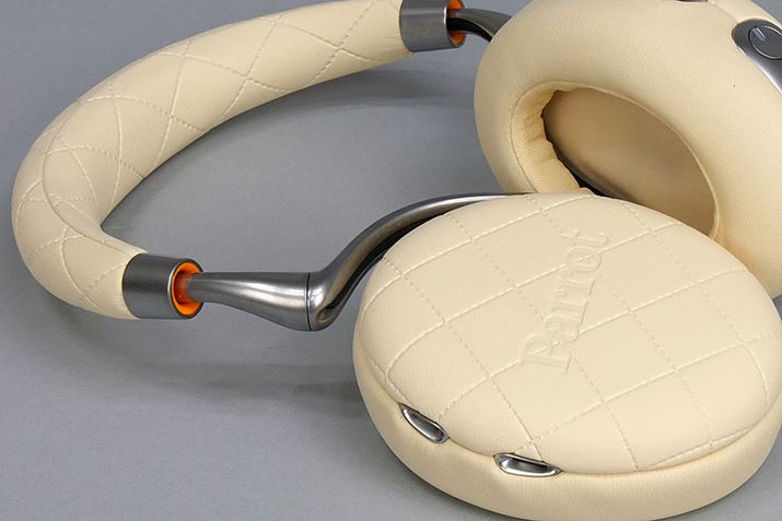 Xeb`hJ́AC[Jbvƃwbhoh̗Ɏ{Ă