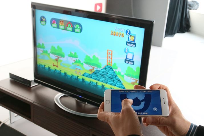 �X�}�z���R���g���[���[�ɂȂ�Angry Birds Friends