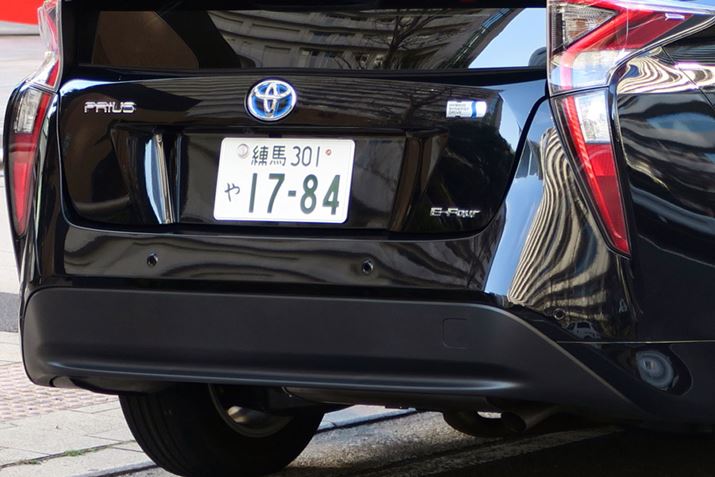 �v���E�X��4WD���f���́A��ւɔ���郂�[�^�[���K�v�ȂƂ��������삷��