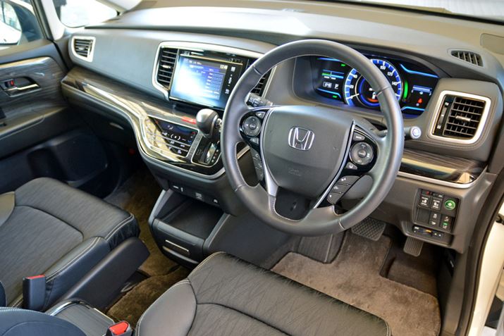 XeAO̎育肵ĂA~joȂhCo[YJ[ƂʂێĂ