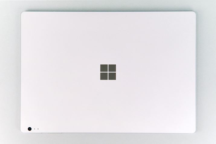 Vɂ̓}CN\tg̃Sʃp[cŎtĂBAJ800f