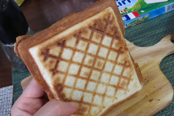 ꏏɂƃvXďĂ̂ŁA̗lq͂킩܂Bzĉ悤Ȋ