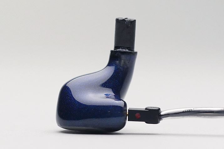 mY͒߂ɍĂBvfLaylaAngieƓ炢