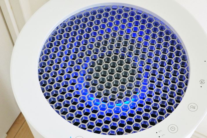 YɏƎ˂̂͐FLEDB]̗pĂOׁAl̂ւ̉eȂ̂͂