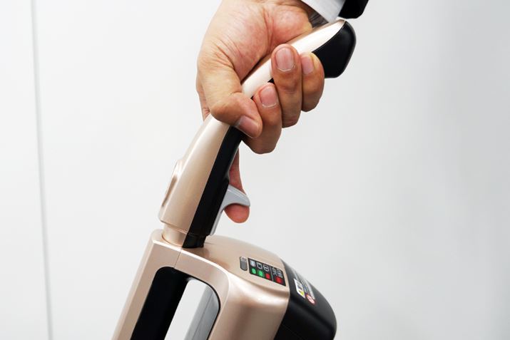 nhɂ郌o[ƂŁApCv̒ς邱Ƃł