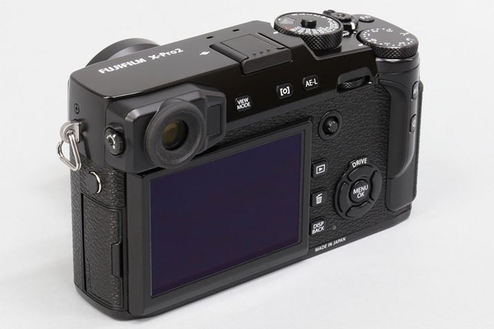 162hbgׂ̍3.0^Œ莮j^[̗p