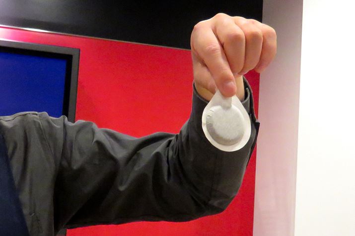 �܂�1�񕪂̃R�[�q�[�����M���b�Ƌl�߂��Ă���J�t�F�|�b�h�B�^���s���O�͕s�v��