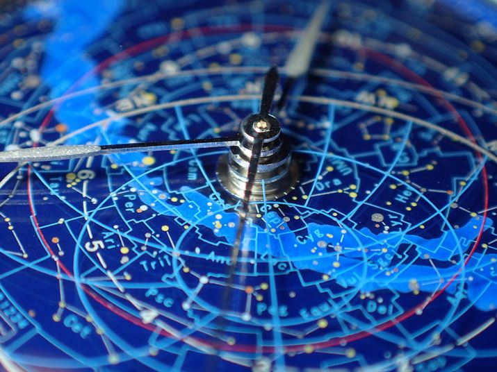 Ղ̐FLCɕ\łB][i35mmŊZ100mmjA1/100bAF4.9AISO100