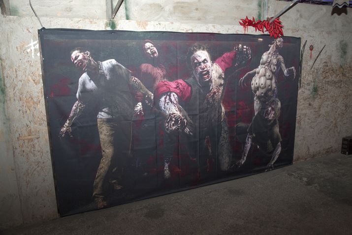 ẪAN\`[̓oɃrr܂Đɐiނ̂|