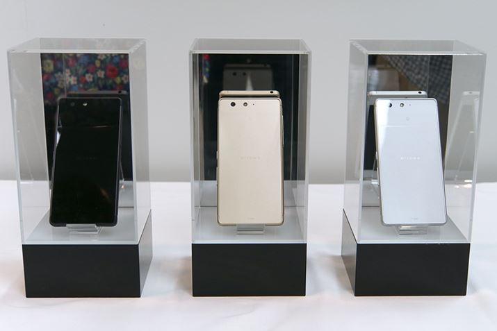 arrows SV F-03H̃J[BlackAGold AWhite3F