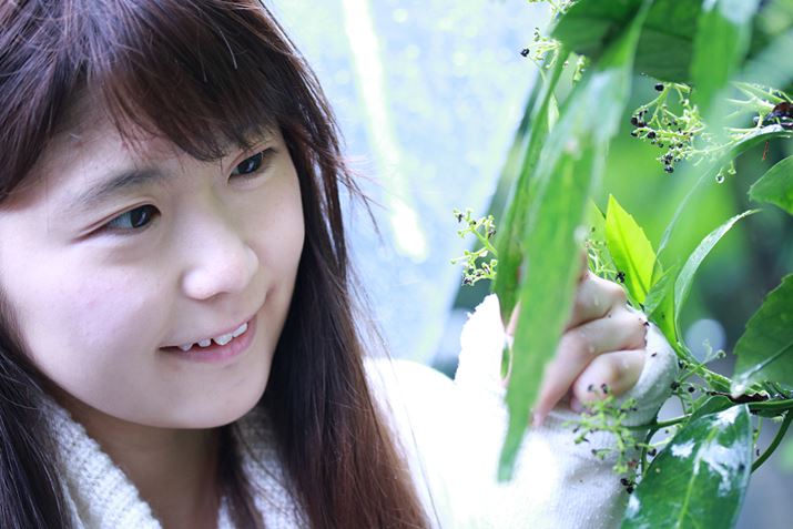 ʐ^9@F3.2A1/80AISO1250AYuEF-S60mm F2.8 }NUSMv