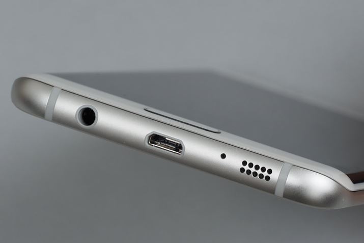 ʂɔzû̓wbhz[qmicroUSB|[g