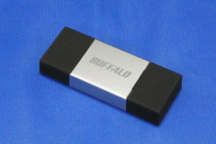 {̃TCÝA60ij×24isj×9.5ijmmBdʂ͖18g