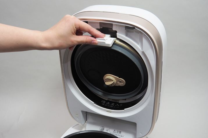 Ԃ̓ANVŎÔŁAԂɂ͊