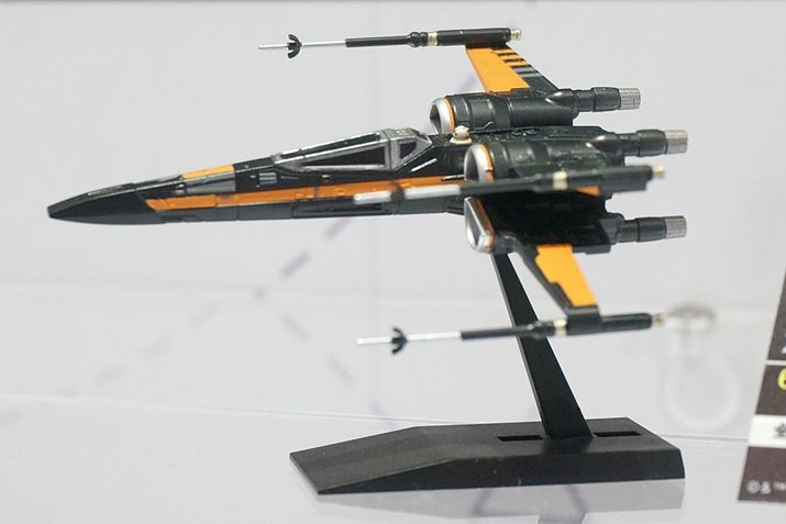 �r�[�N�����f���V���[�Y���uX�E�C���O�E�t�@�C�^�[ �|�[��p�@�v�B���i�͐ō�648�~�A6���̔����\��ł�