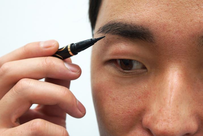 `ƂAg񂿂hƃLbhŖт̊Ԃ𖄂߂Ă悤ɒuĂ