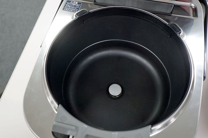 ͂ނ܂Ǖ̑ʂɂ͐^fMނƃq[^[Ă̂ŁÃL[vob`