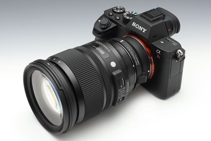 MC-11̑C[WBY͕WY[Yu24-105mm F4 DG OS HSMvŁA{fB́u7R IIv