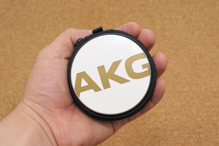 AKGuAKG EARPHONE CASEv
