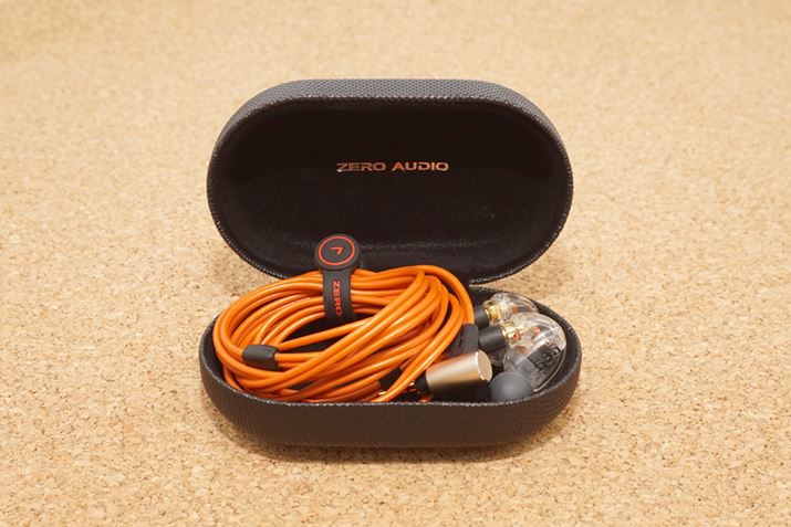 ShureuSE535v[ƂBjo[T^Cv̏^CzȂ[\