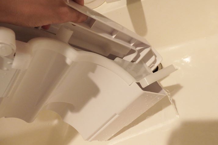 ^N̈ꕔJăWÊ悤ɔrł̂ŁA͂ւ̐Ԃ̔юUȂ